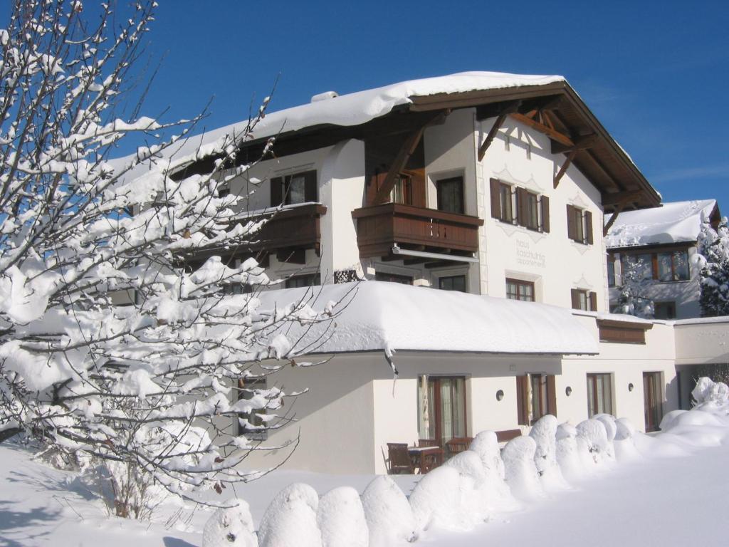 Апартаменты Haus Kaschutnig Фис Экстерьер фото
